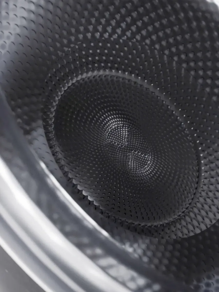 ION R_New 2025_Image 03.webp