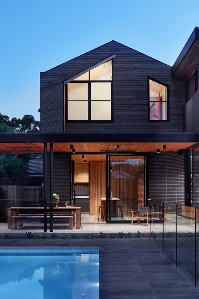 An intelligible celebration of materials and architecture | Unios